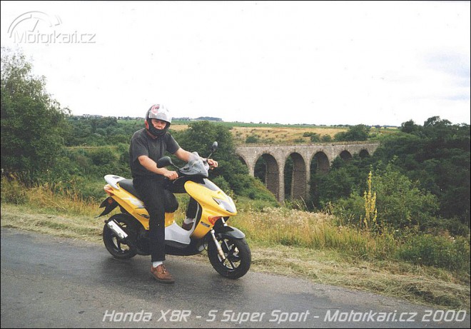 Honda X8R - S Super Sport & Honda X8R-X Cross Sport