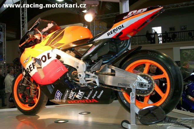 Fotografie z výstavy Motocykl 2006