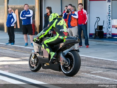 MotoGP - test ve Valencii, 1. den
