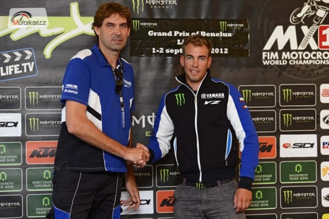 Yamaha prodloužila s Frossardem, KTM s Roczenem