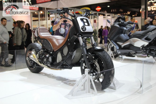 Yamaha TMax Hyper Modified by Roland Sands