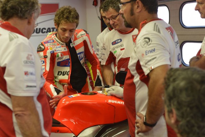 Rossi: Ducati se neumí vypořádat s kritikou