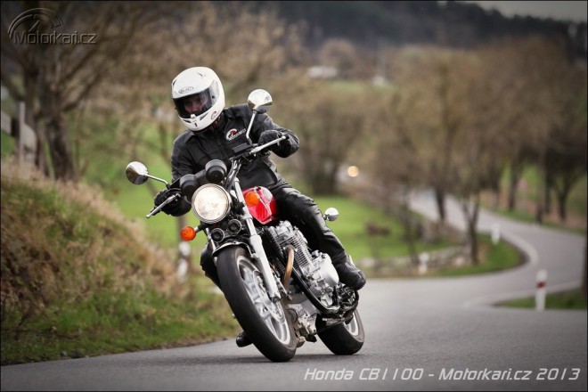 Honda CB1100 - klasik bez kompromisu