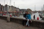 S mojí milovanou polovičkou v přístavu města Honfleur