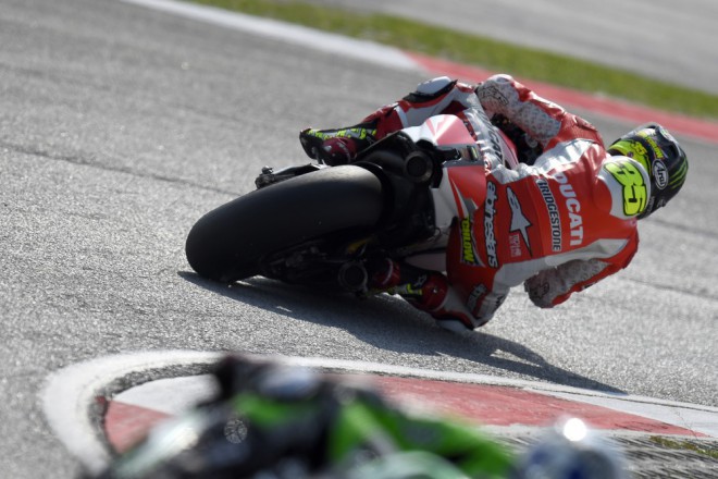Technické problémy ovlivnily závod jezdcům Ducati