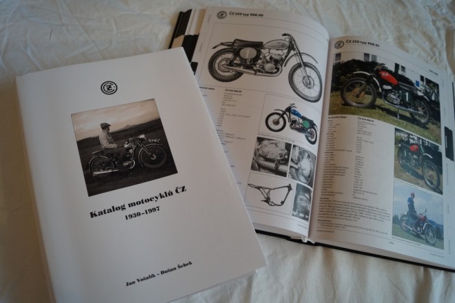 Katalog motocyklů ČZ: recenze knižní novinky