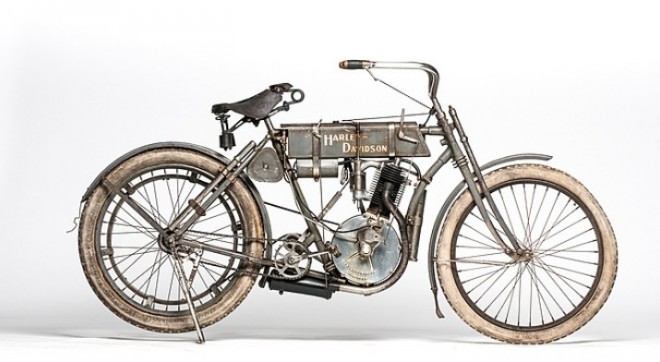 Harley-Davidson z roku 1907 jde do aukce