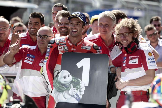 GP Rakouska – Kvalifikační bitvu vyhrál Iannone, Rossi je druhý