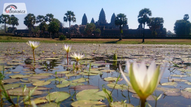Divoká Kambodža, aneb na skútru mezi minovými poli