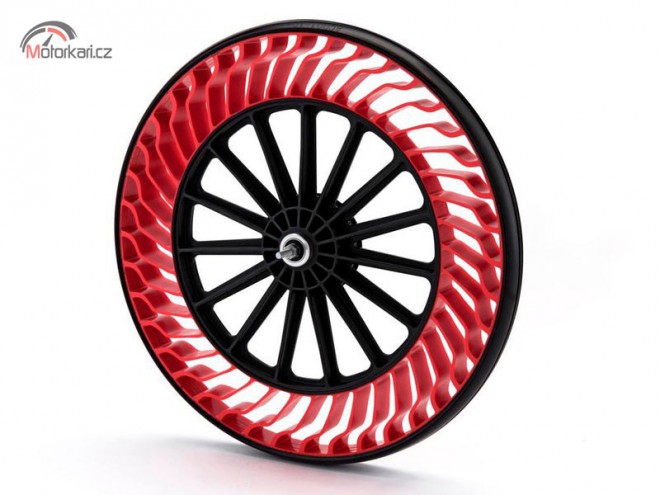 Jaká je budoucnost pneumatik bez vzduchu?