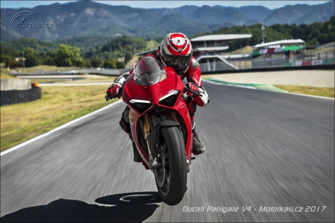 Ducati ukázala novou Panigale V4