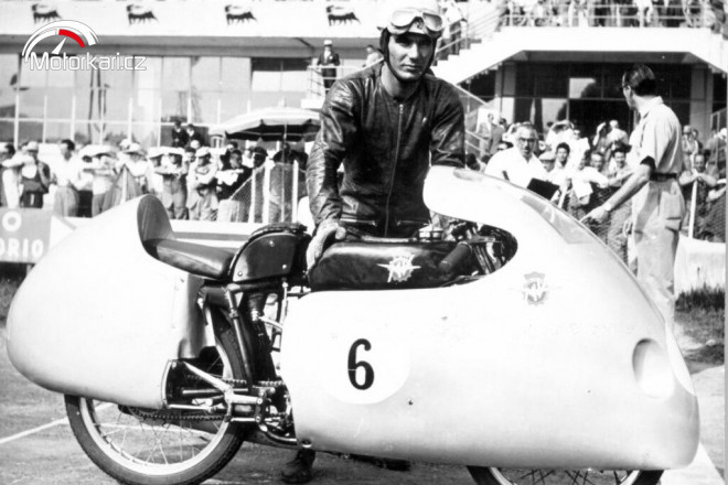 Zemřela italská motocyklová legenda Carlo Ubbiali