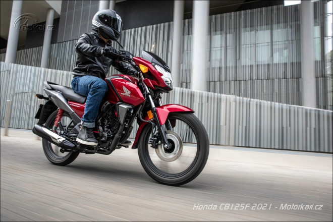 Nová Honda CB125F bude jezdit za 1,5 l/100 km!