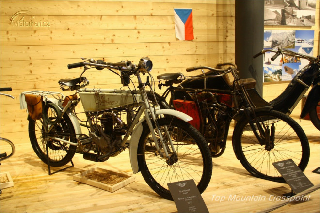 Shořelo alpské motocyklové muzeum
