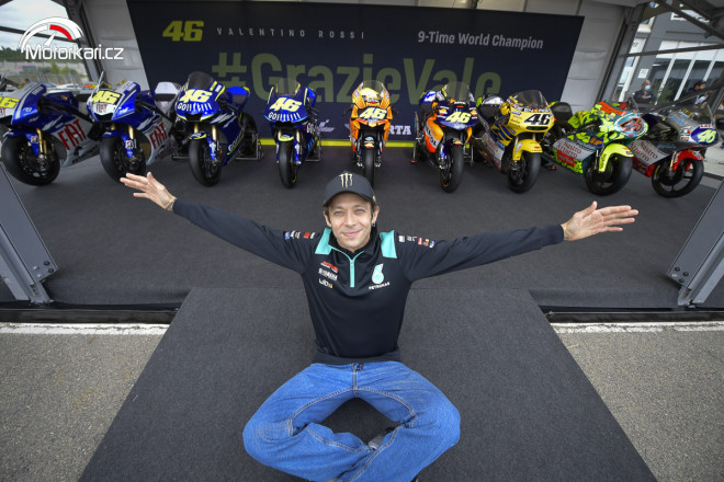 Ve Valencii představili Rossiho devět vítězných motocyklů