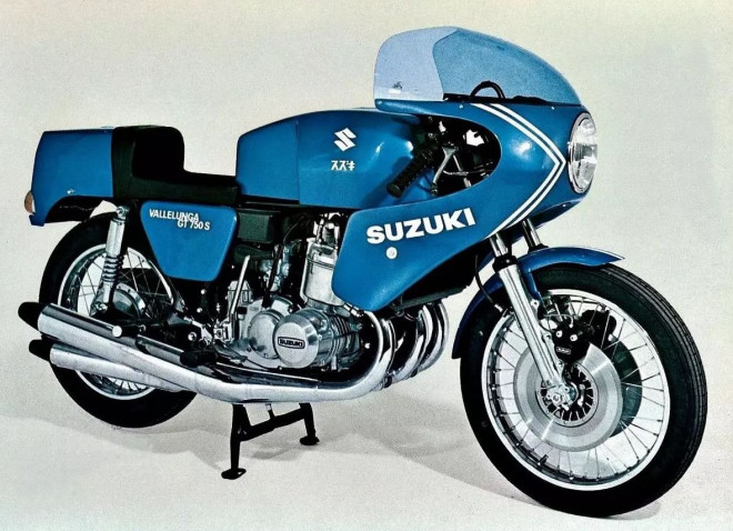 Vodní buvol: Suzuki GT750