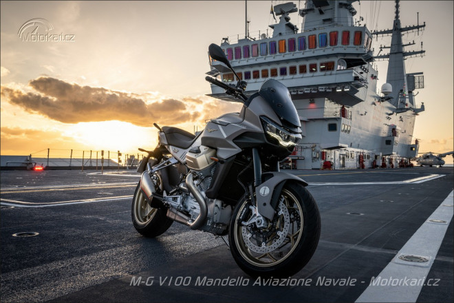 Limitovaná edice Moto Guzzi V100 Mandello Aviazione Navale