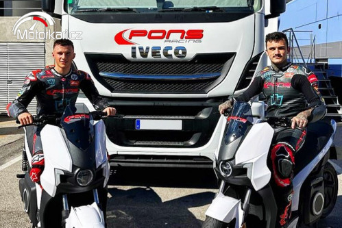 Sergio Gadea (SPA) a Aron Canet (SPA) - Pons Racing Moto2 2023