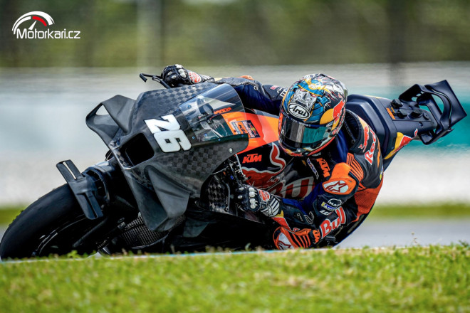 Třetí den přípravného testu MotoGP™ předčasně ukončil déšť