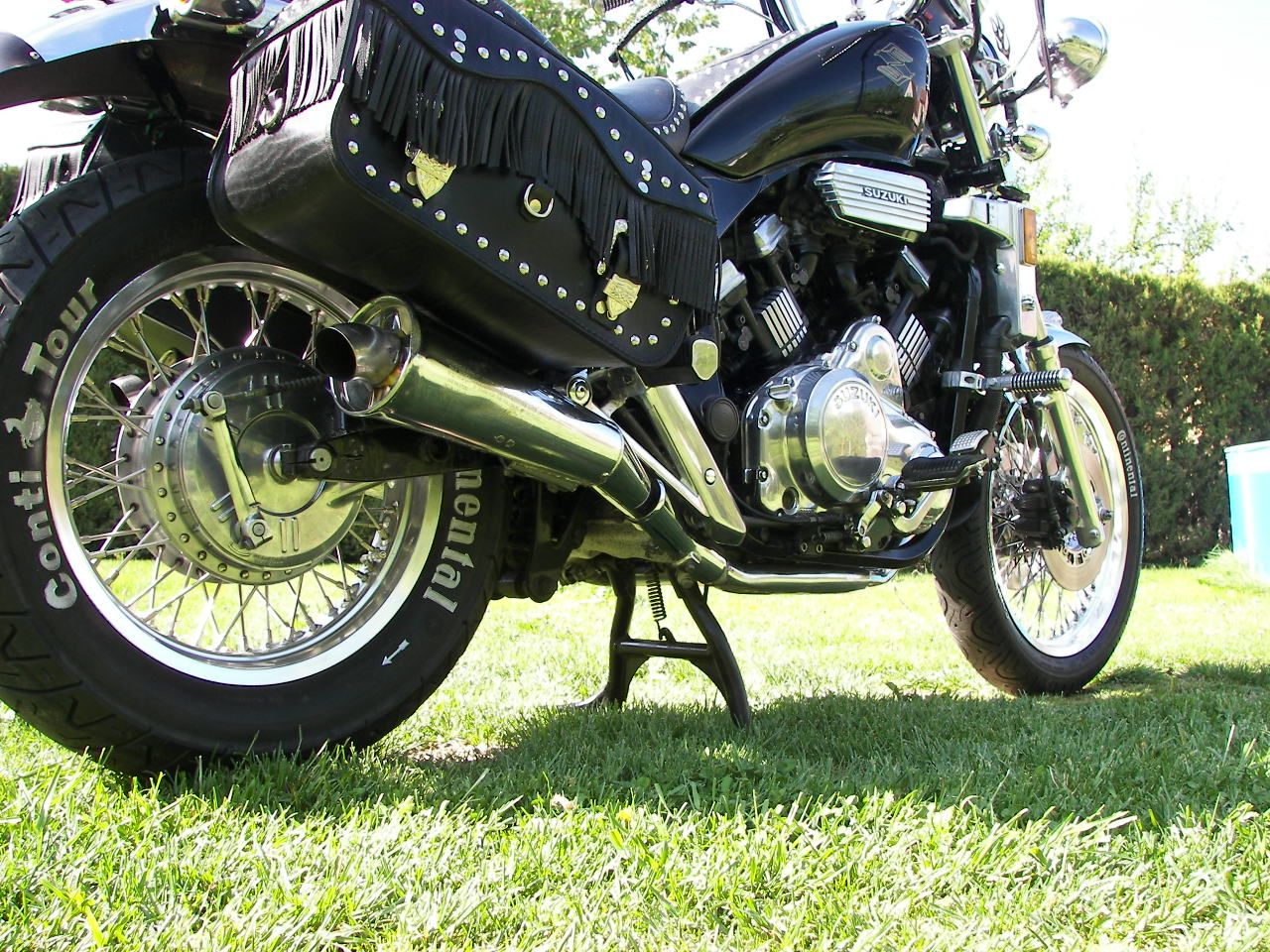 Suzuki GV 700 GLF Madura Katalog motocyklů a motokatalog