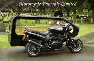 I pohřeb lze mít v motorkářském stylu