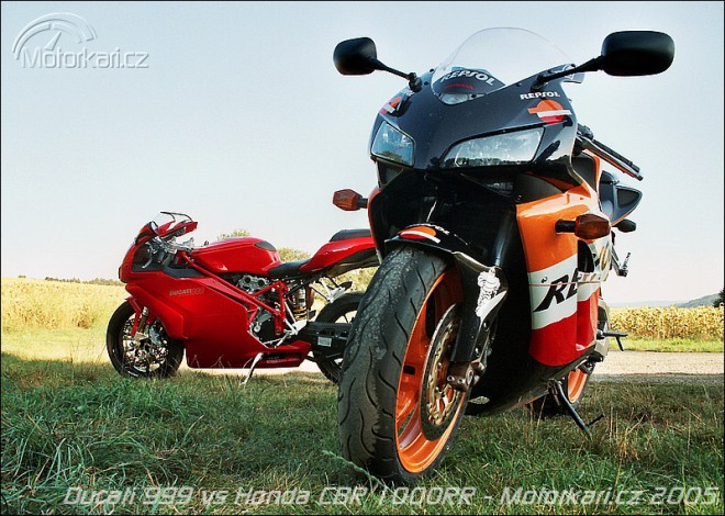 Ducati 999 vs Honda CBR 1000RR