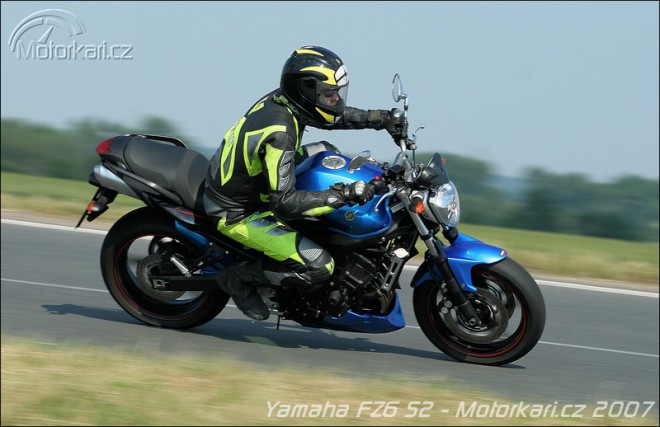 Yamaha FZ6 S2