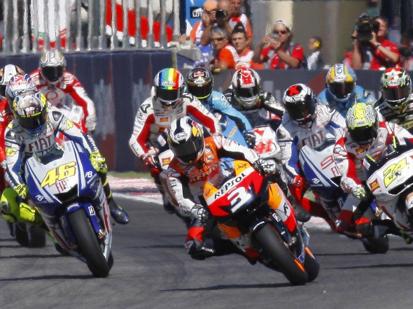 MotoGP: Kdo je lepší?  Rossi nebo Stoner?