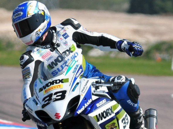 BSB: Pole position pro Tommy Hilla 