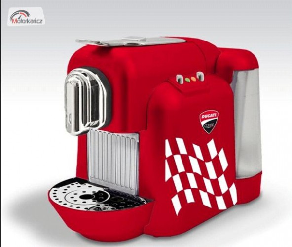 Kávovar Ducati Maki: z Boloně do kuchyně
