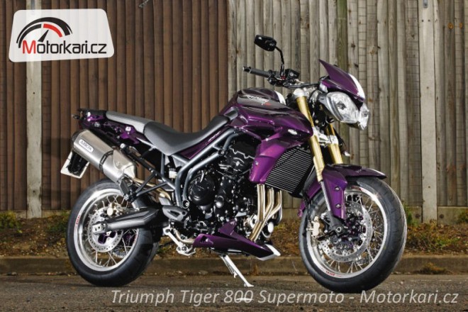 Triumph Tiger 800 Supermoto