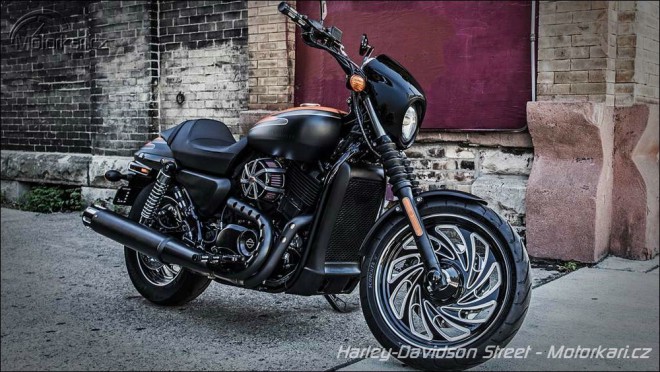 Eicma: Harley-Davidson Street 500, Street 750