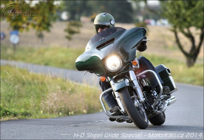 Harley-Davidson Street Glide Special - cestování první třídou