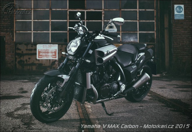 Yamaha představuje nový V MAX Carbon