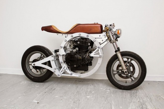 Open Source - Tinker: postavte si motorku za hodinu