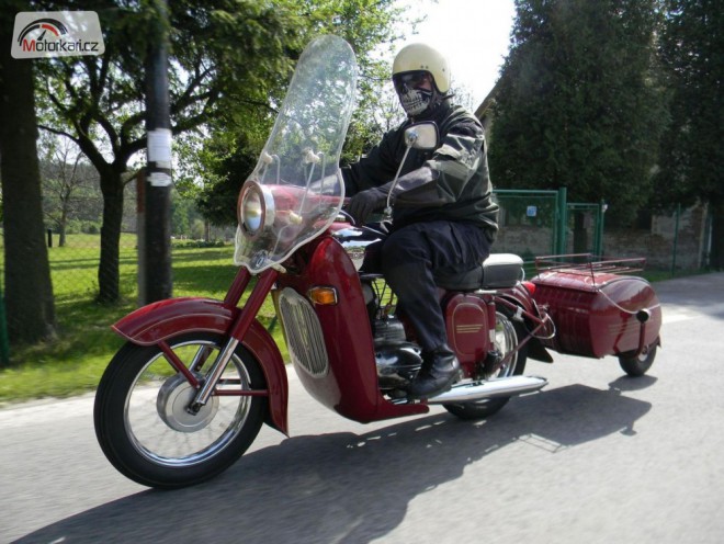 Jak se cestovalo před půlstoletím aneb Rumunskem na motorce