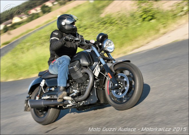 Moto Guzzi Audace: Derivát temna