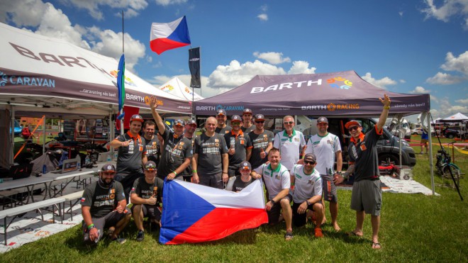 Dakar 2017: BARTH Racing zdraví z Asunciónu 