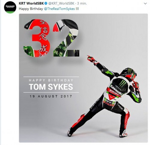 Brit Tom Sykes (Kawasaki Racing Team) slaví 32.narozeniny.