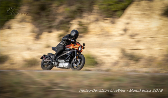 Testujeme Livewire, první elektrický Harley-Davidson