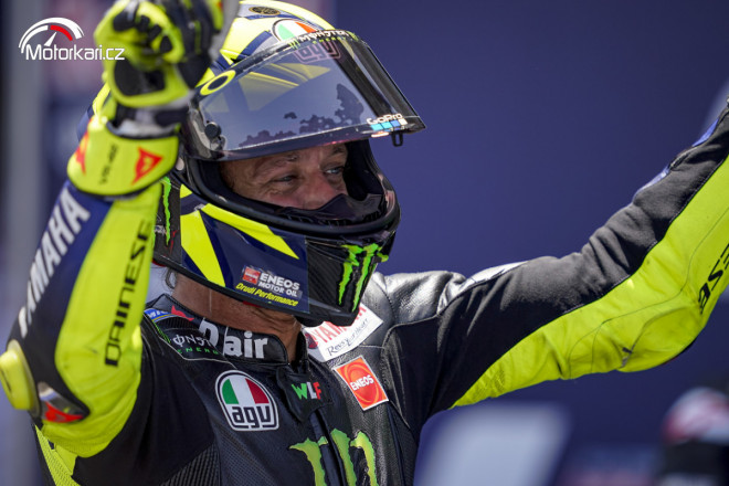 Rossi má konečně svoji motorku, tlak na změny Italovi vyšel