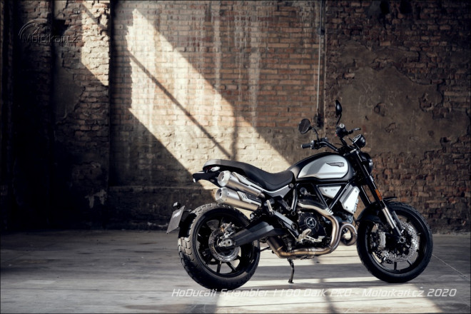 Verze Dark nově obohatila nabídku Ducati Scrambler 1100 PRO