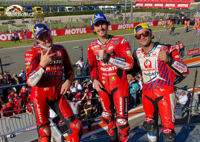 Ohlasy MotoGP: Sezóna 2021 skončila. Ve Valencii zvítězil Francesco Bagnaia