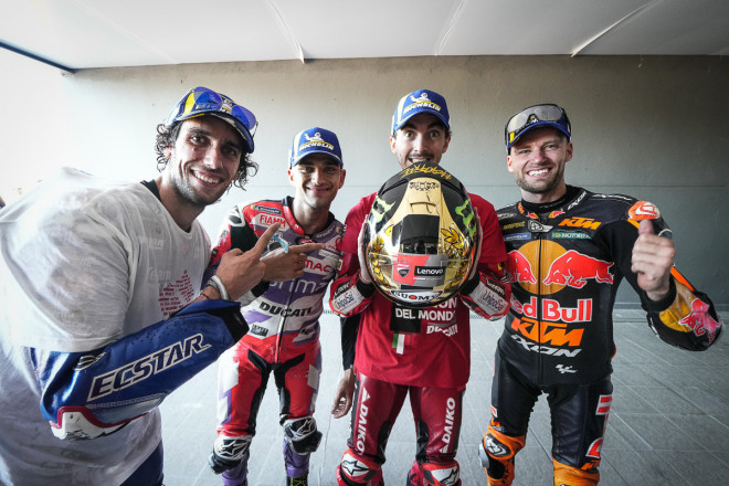 Ohlasy GP Valencie: Francesco Bagnaia získal titul, Alex Rins se loučil se Suzuki vítězstvím