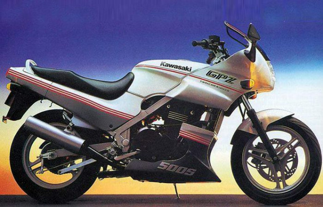 Superbike pro nenáročné: Kawasaki GPZ 500S