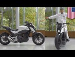 Honda představila motorku s autonomním vyvažováním