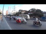 Šílená silniční doprava ve Vietnamu