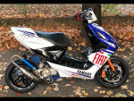 Holka a A1 ( motorka 125ccm) - názor