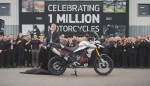 Triumph slaví milion vyrobených motocyklů