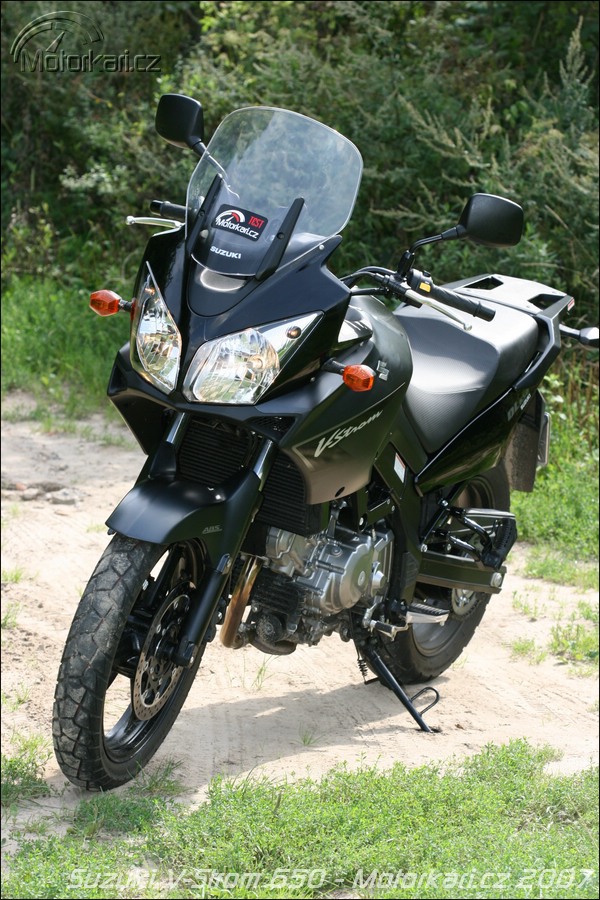 Suzuki VStrom 650/A Motorkáři.cz